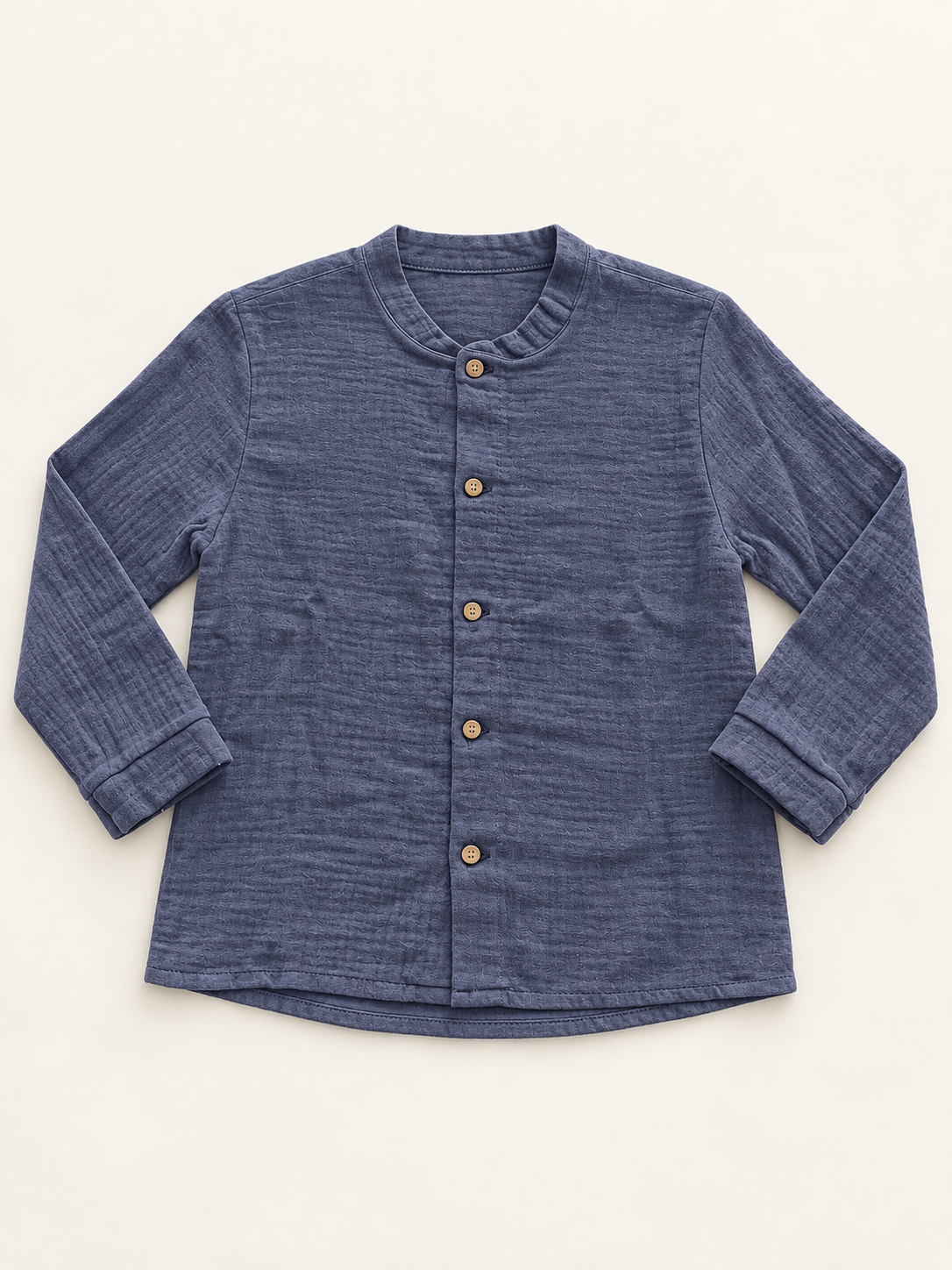 Camisa de niño azul marino con cuello mao