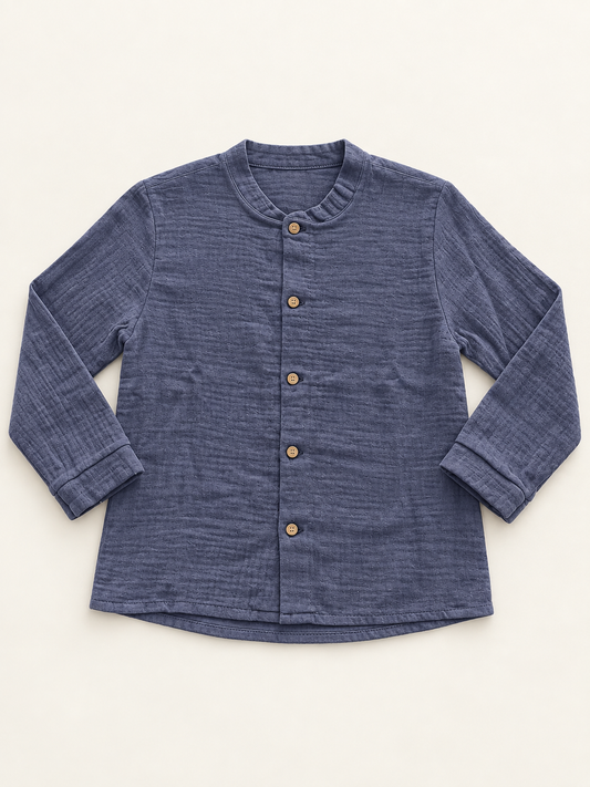 Camisa de niño azul marino con cuello mao