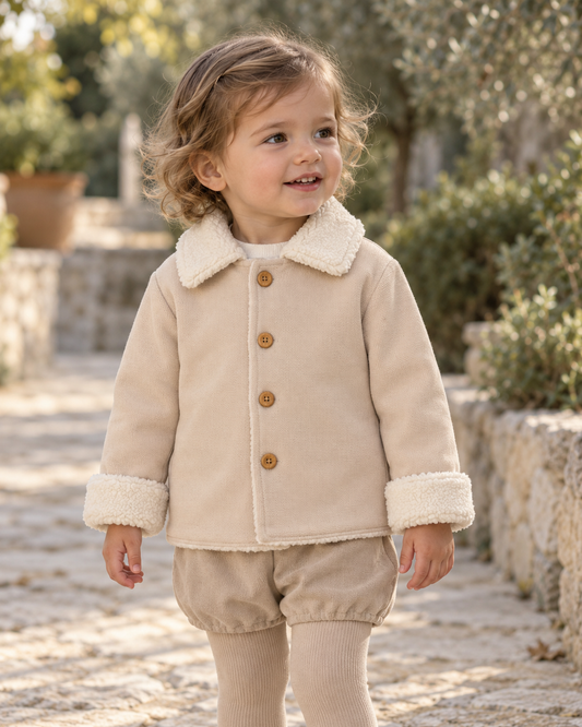 Chaqueta unisex beige con cuello de borreguito