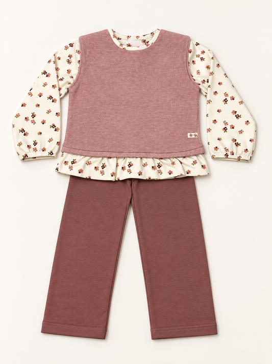 Conjunto de niña malva con mangas estampadas