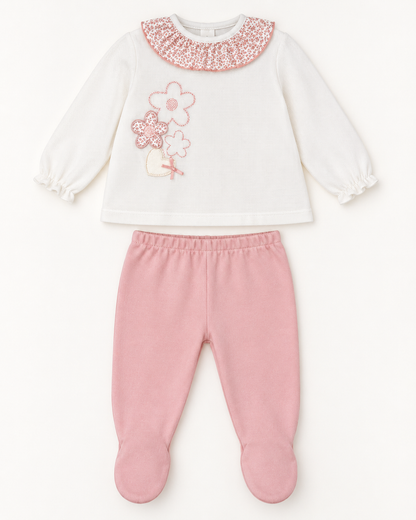 Conjunto de bebé con cuello de flores rosa